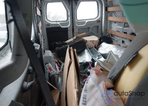 2016 Ford Transit-250 из США, поврежденный, VIN 1FTYR1ZM6GKB04690